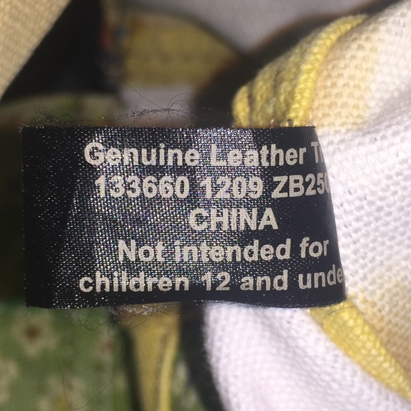 Fossil Floral Mixed Pattern Covered Canvas Bag - Picture 6 of 8